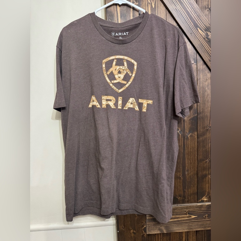 Ariat Men's Dark Brown Logo Tee